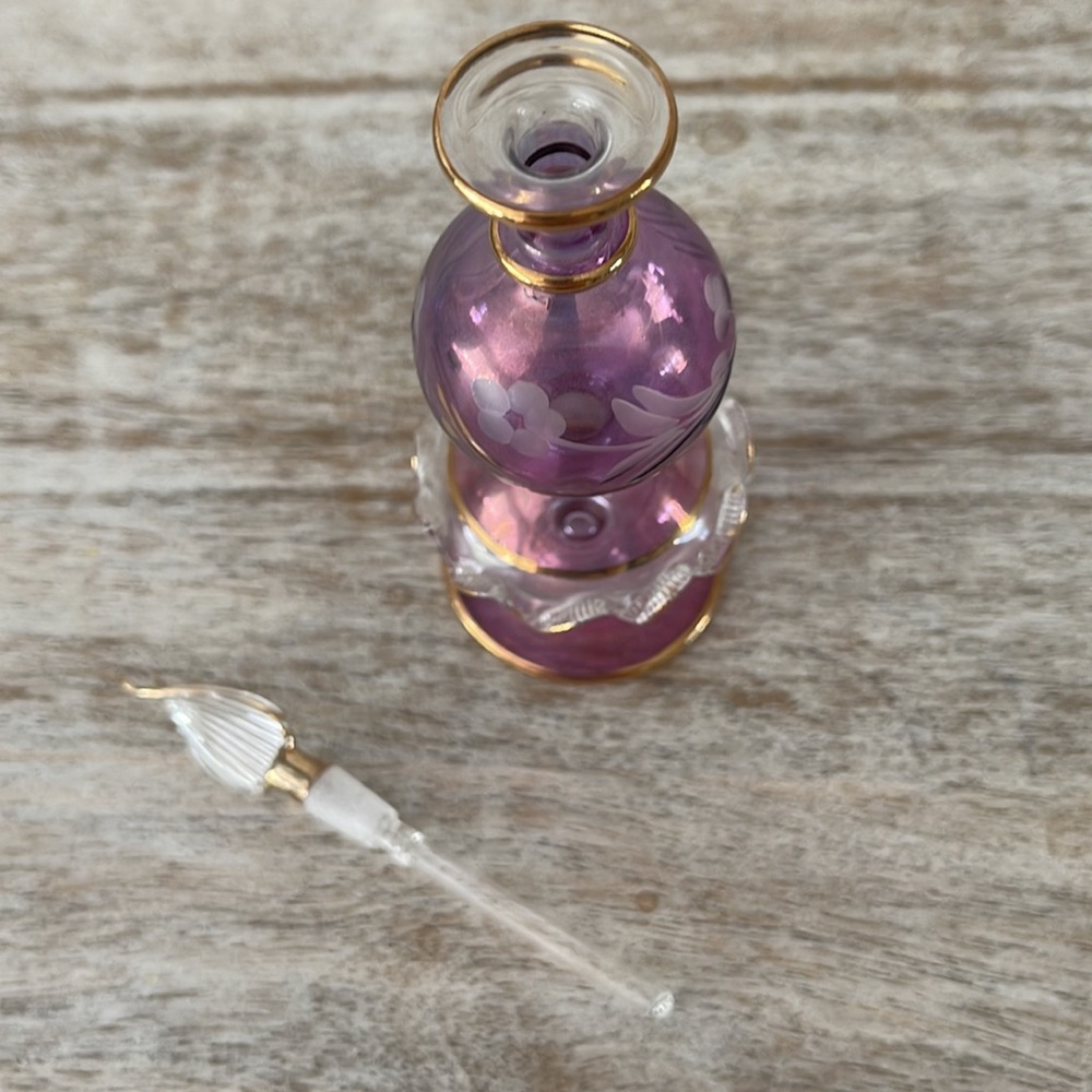 Vintage antique perfume bottle - Picture 2 of 7